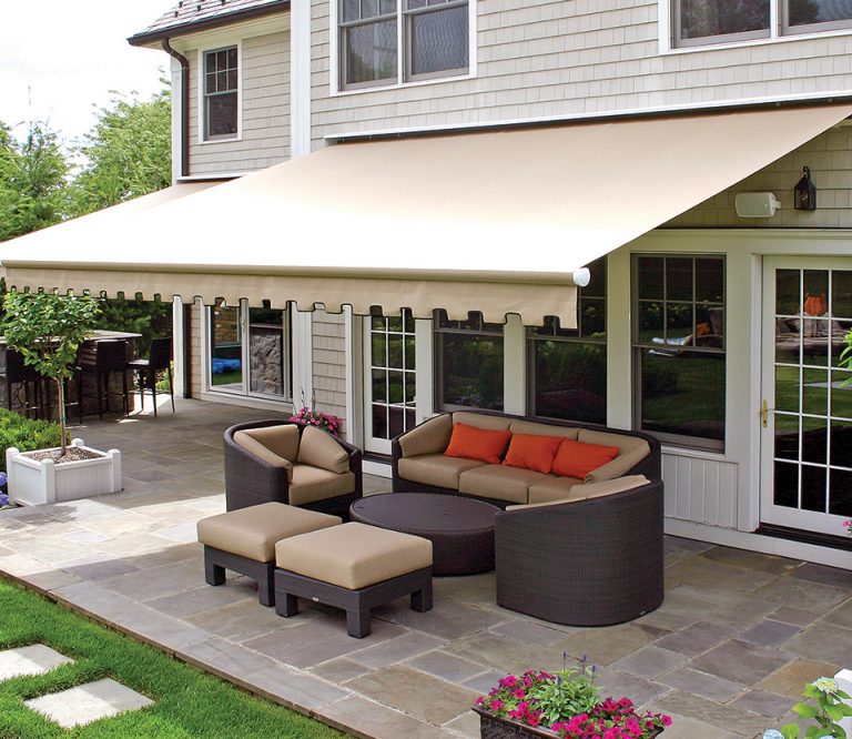 Liberty Awnings – Retractable Awnings and Solar Screens